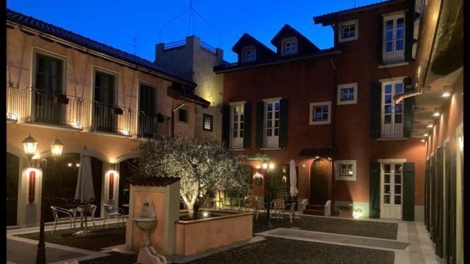 La Corte Di Vicolo Torre Uboldo ภายนอก รูปภาพ