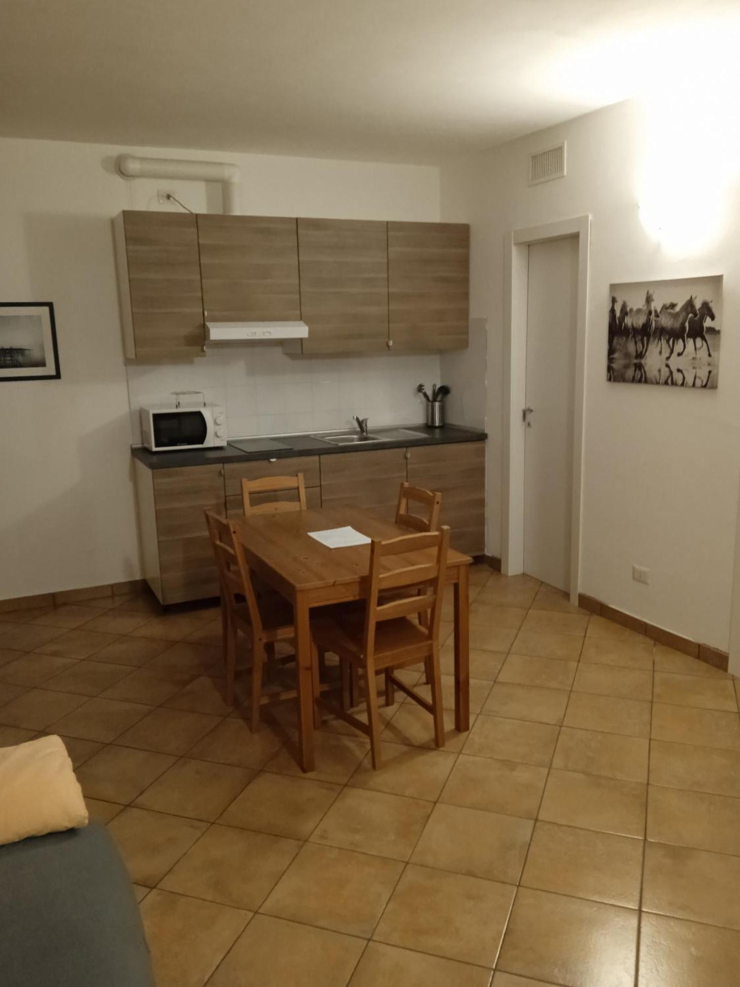 La Corte Di Vicolo Torre Uboldo ภายนอก รูปภาพ